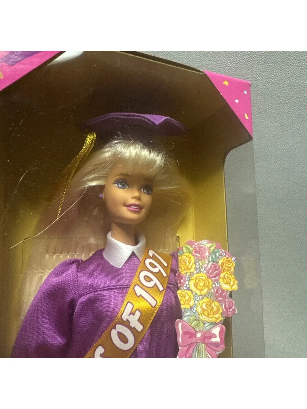 Barbie Doll Class of 1997 Graduation Barbie Special Edition Mattel 16487 NIB